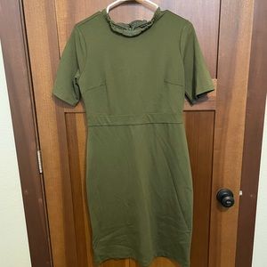 Ann Taylor Size 4 Hunter Green Dress